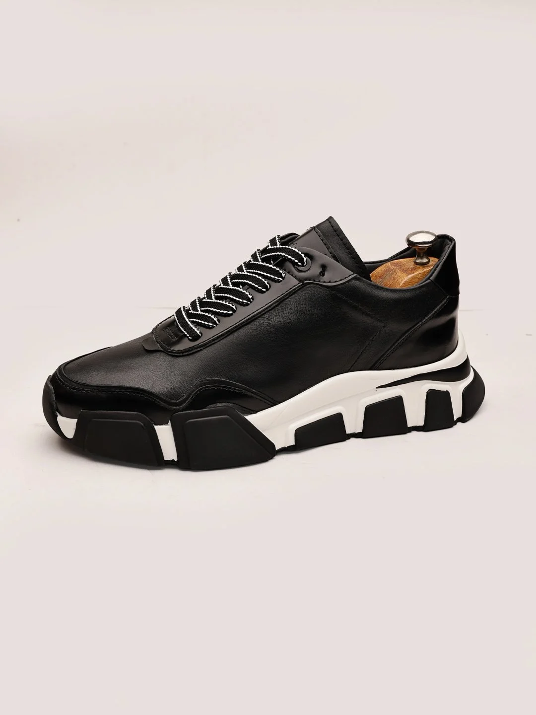 Men’s Chunky Sole Black Leather Sneakers