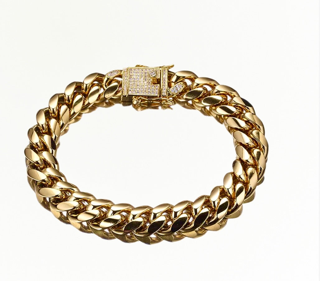 Men’s bold 12MM 18k Gold plated Cuban Link Bracelet with Iced-Out Clasp